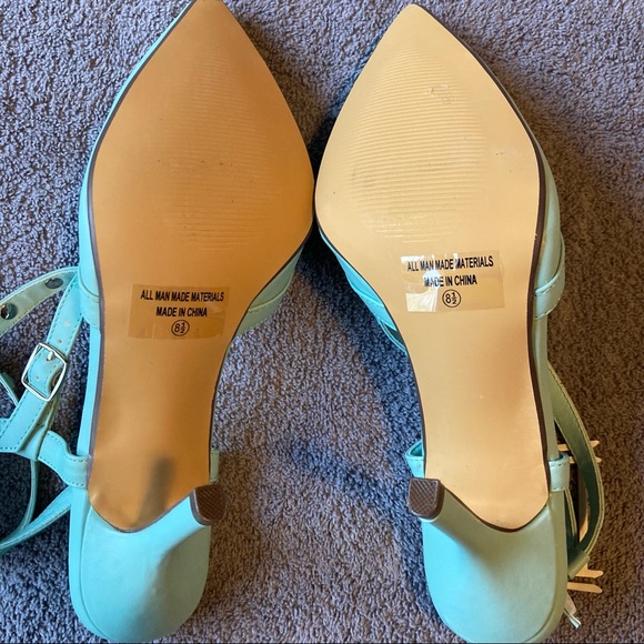 Fahrenheit Jade Studded Pointed Toe Heels size 8.5 - Picture 9 of 9